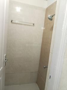 Bathroom Image of 550 Sq.ft 1 BHK Apartment / Flat for sale in RG Residency, Sector 120 Noida for Rs. 6200000