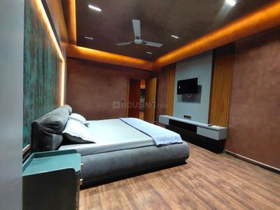 Bedroom Image of 2285 Sq.ft 3 BHK Apartment / Flat for sale in Iscon Platinum, Bopal Ahmedabad for Rs. 15500000