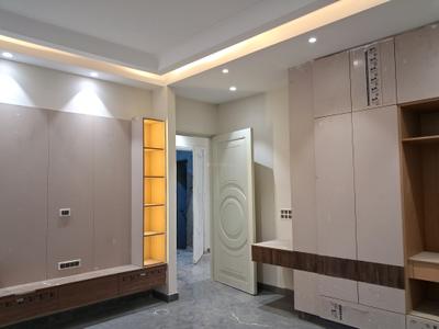 Bedroom Image of 2700 Sq.ft 4 BHK Builder Floor for sale in Paschim Vihar New Delhi for Rs. 62000000