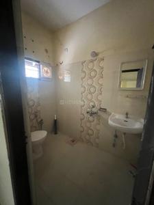 Bathroom Image of 1200 Sq.ft 2 BHK Apartment / Flat for rent in Banjara Hills Hyderabad for Rs. 26000