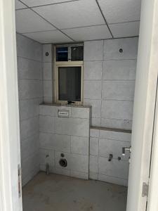 Bathroom Image of 662 Sq.ft 2 BHK Apartment / Flat for sale in New Town Kolkata for Rs. 8500000