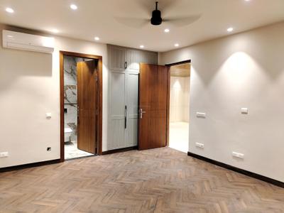 Bedroom Image of 2450 Sq.ft 3 BHK Builder Floor for sale in Anant Raj Estate, Kadarpur Gurgaon for Rs. 34000000