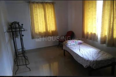 Bedroom Image of Girls PG in Collectorate, Kottayam