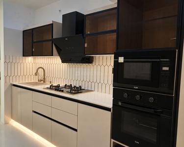 Kitchen Image of 2200 Sq.ft 4 BHK Apartment / Flat for sale in W 57, Wakad Pune for Rs. 31000000