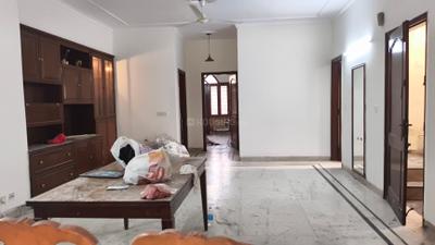 Living Room Image of 1500 Sq.ft 2 BHK Builder Floor for rent in Shivalik New Delhi for Rs. 60000