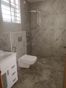 Bathroom Image of 7000 Sq.ft 5 BHK Villa for sale in Koramangala Bengaluru for Rs. 135000000