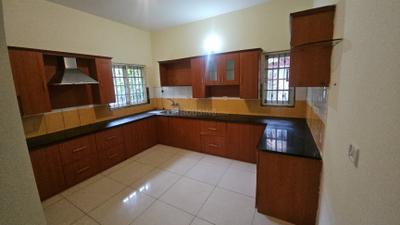 Kitchen Image of 1800 Sq.ft 3 BHK Villa for sale in Chaithanya Samarpan Villa, K R Puram Bengaluru for Rs. 61000000