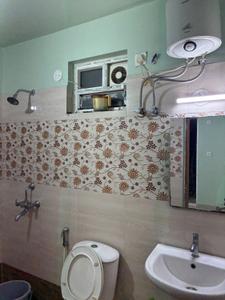 Bathroom Image of 1231 Sq.ft 3 BHK Apartment / Flat for rent in Durga Nagar Kolkata for Rs. 30000