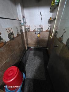 Bathroom Image of 1500 Sq.ft 3 BHK Apartment / Flat for sale in Vashi Navi Mumbai for Rs. 20500000