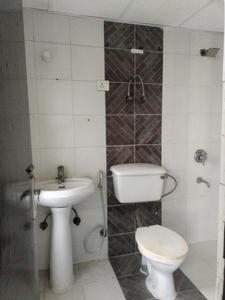 Bedroom One Image of 1315 Sq.ft 3 BHK Apartment / Flat for sale in Supertech Livingston, Crossings Republik Ghaziabad for Rs. 9200000