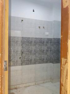 Common Bathroom Image of 900 Sq.ft 3 BHK Builder Floor for sale in DLF Ankur Vihar Ghaziabad for Rs. 3475222