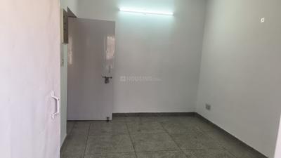 Bedroom Image of 900 Sq.ft 2 BHK Builder Floor for rent in Janakpuri New Delhi for Rs. 26000