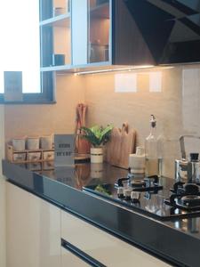 Kitchen Image of 750 Sq.ft 2 BHK Apartment / Flat for sale in Godrej Horizon Phase I, Wadala Mumbai for Rs. 35500000