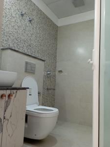 Image of 1300 Sq.ft 2 BHK Builder Floor for rent in Sector 17, Gurgaon for Rs. 42000