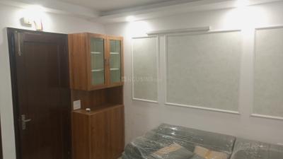 Living Room Image of 600 Sq.ft 2 BHK Builder Floor for rent in Pitampura New Delhi for Rs. 30000