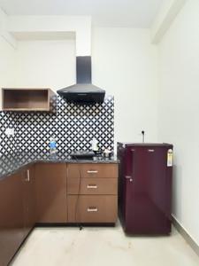 Kitchen Image of 450 Sq.ft 1 RK Studio for rent in Vasant Kunj New Delhi for Rs. 24000