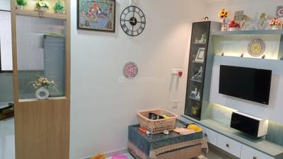 Hall Image of 1200 Sq.ft 2 BHK Apartment / Flat for rent in S C Sudarshan Complex, Chanakyapuri Ahmedabad for Rs. 25000