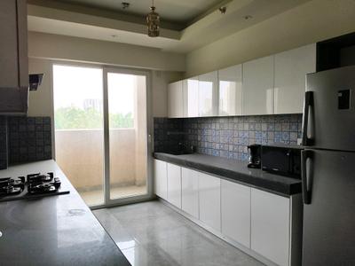 Kitchen Image of 1704 Sq.ft 3 BHK Apartment / Flat for sale in Tulip Yellow, Sector 69 Gurgaon for Rs. 21800000