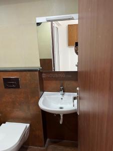 Bathroom Image of 1500 Sq.ft 3 BHK Apartment / Flat for sale in Vennala Kochi for Rs. 14000000