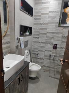 Image of 1500 Sq.ft 3 BHK Duplex for rent in Sheikh Sarai, New Delhi for Rs. 110000