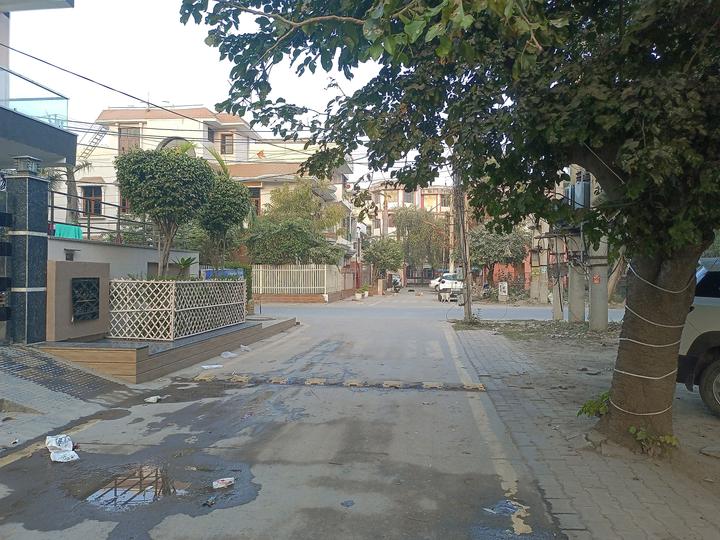 Sainik Colony Main Image 1