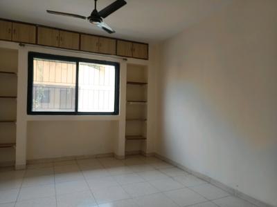 Bedroom Image of 980 Sq.ft 2 BHK Apartment / Flat for sale in Daffodils, Magarpatta City Pune for Rs. 13000000