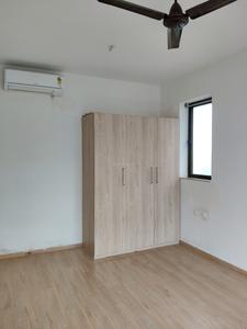 Bedroom Image of 1500 Sq.ft 3 BHK Apartment / Flat for sale in Shapoorji Pallonji Vicinia, Powai Mumbai for Rs. 37000000