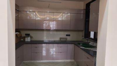 Kitchen Image of 3200 Sq.ft 3.5 BHK Builder Floor for rent in Sector 46 Noida for Rs. 70000
