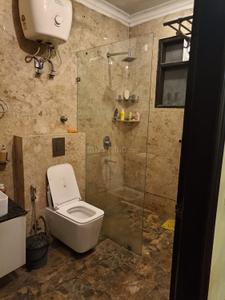 Bathroom Image of 1800 Sq.ft 2.5 BHK Builder Floor for rent in Sector 27 Gurgaon for Rs. 60000