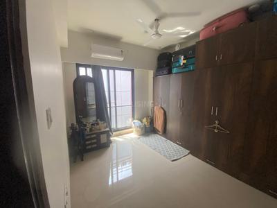 Bedroom Image of 1068 Sq.ft 3 BHK Apartment / Flat for sale in Santacruz West Mumbai for Rs. 45000000