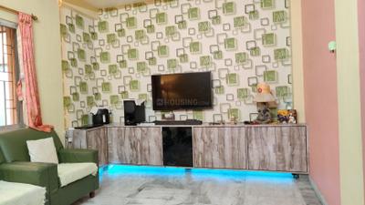 Living Room Image of 780 Sq.ft 2 BHK Apartment / Flat for sale in Haltu Kolkata for Rs. 4900000