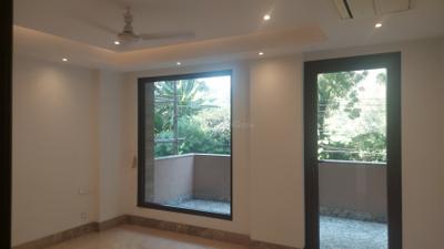 Bedroom Image of 2070 Sq.ft 3 BHK Builder Floor for sale in Sarvapriya Vihar New Delhi for Rs. 80000000