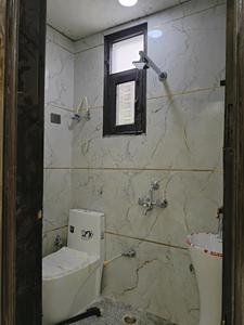 Common Bathroom Image of 1100 Sq.ft 2 BHK Builder Floor for sale in Indirapuram Ghaziabad for Rs. 8500000