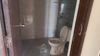 Image of 950 Sq.ft 3 BHK Apartment / Flat for rent in Amrapali Dream Valley 2, Noida Extension, Greater Noida for Rs. 20000