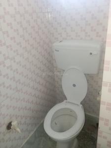 Bathroom Image of 915 Sq.ft 2 BHK Apartment / Flat for rent in Chandan Apartment, Dum Dum Kolkata for Rs. 14500