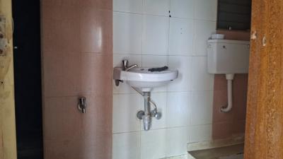 Bathroom Image of 680 Sq.ft 1 BHK Apartment / Flat for sale in Mehta Amrut Aangan Phase 2, Kalwa Thane for Rs. 7500000