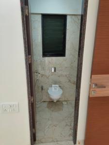 Bathroom Image of 910 Sq.ft 3 BHK Apartment / Flat for sale in Tharwani Vedant Millenia, Titwala Thane for Rs. 6100000
