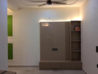 Living Room Image of 950 Sq.ft 2 BHK Apartment / Flat for sale in Skyline Dev Infra, Sector 49 Noida for Rs. 4500000