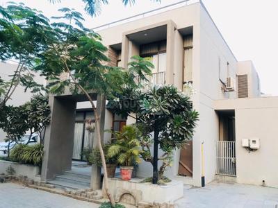 Image of 5580 Sq.ft 4 BHK Villa for sale in Applewoods Villas, Shela, Ahmedabad for Rs. 65000000