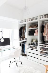 Bedroom Image of 960 Sq.ft 2 BHK Apartment / Flat for sale in Andheri Panchvati CHS, Andheri West Mumbai for Rs. 35000000