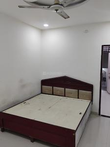 Bedroom Image of 500 Sq.ft 1 BHK Apartment / Flat for rent in Khatiwala Tank Indore for Rs. 10500