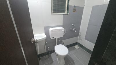 Sara Aparments Bathroom Two 4
