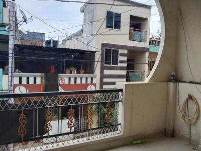 Balcony Image of 750 Sq.ft 1 BHK Independent House for rent in Dwarkapuri Indore for Rs. 7000