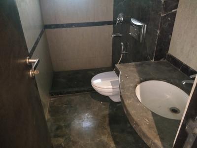 Bathroom Image of 1800 Sq.ft 3 BHK Apartment / Flat for sale in Aristo Pearl Residency, Prabhadevi Mumbai for Rs. 70000000