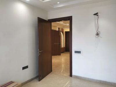 Bedroom Image of 1808 Sq.ft 4 BHK Builder Floor for sale in Shahdara New Delhi for Rs. 22000000