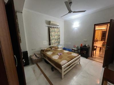 Bedroom Image of 1800 Sq.ft 3 BHK Builder Floor for rent in Saket New Delhi for Rs. 100000