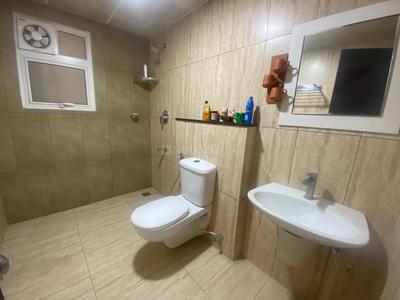 Bathroom Image of 1950 Sq.ft 2 BHK Apartment / Flat for sale in Prestige Lakeside Habitat, Gunjur Village Bengaluru for Rs. 27500000