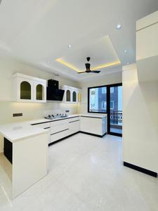 Kitchen Image of 3600 Sq.ft 4 BHK Builder Floor for sale in Ansal Esencia Sector 67, Sector 67 Gurgaon for Rs. 28500000