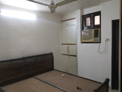 Bedroom Image of 2250 Sq.ft 5 BHK Builder Floor for sale in Rajouri Garden New Delhi for Rs. 25000000