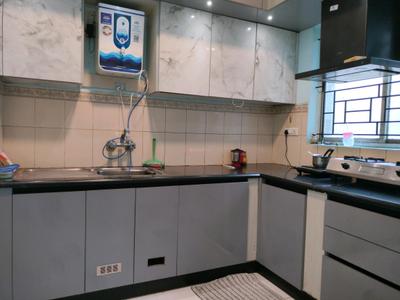 Kitchen Image of 825 Sq.ft 2 BHK Apartment / Flat for rent in Suraj Trinity Sunrise, Sompura Bengaluru for Rs. 20000
